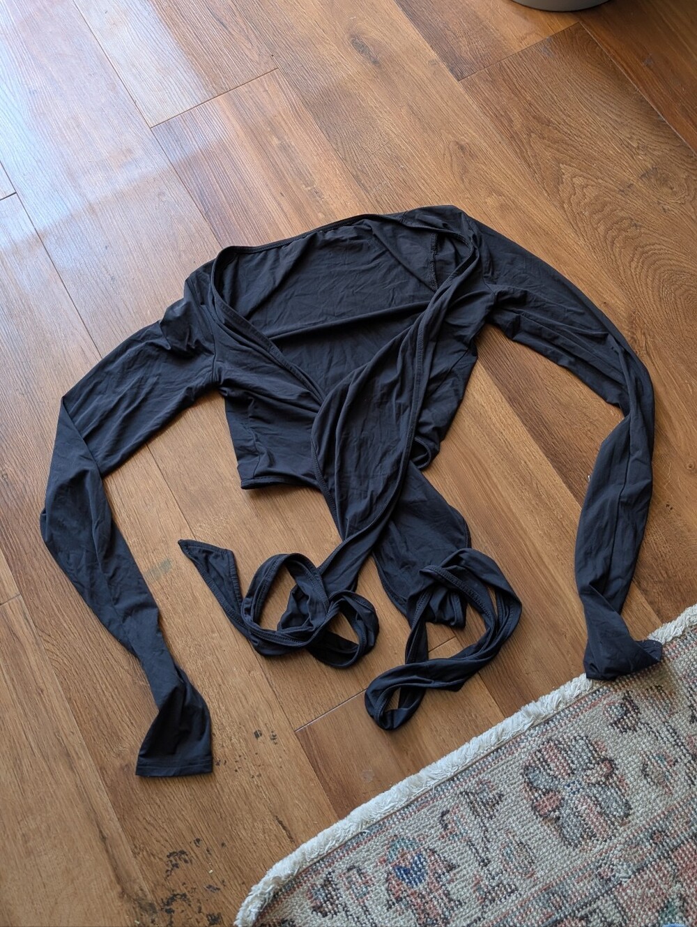 Alo yoga Cross Pilates Top